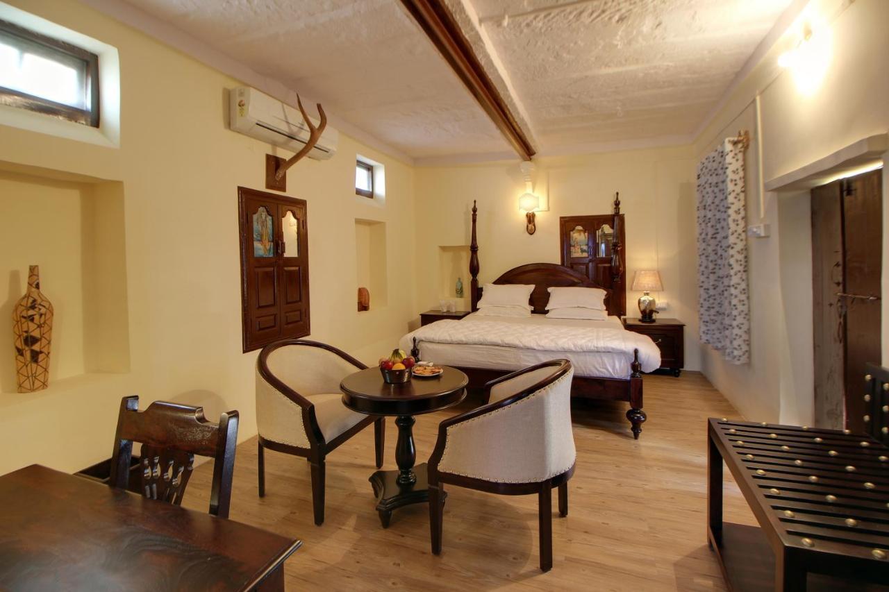 Jawai Castle Resort - A Heritage Hotel In Jawai Leopard Reserve Bisalpur Extérieur photo